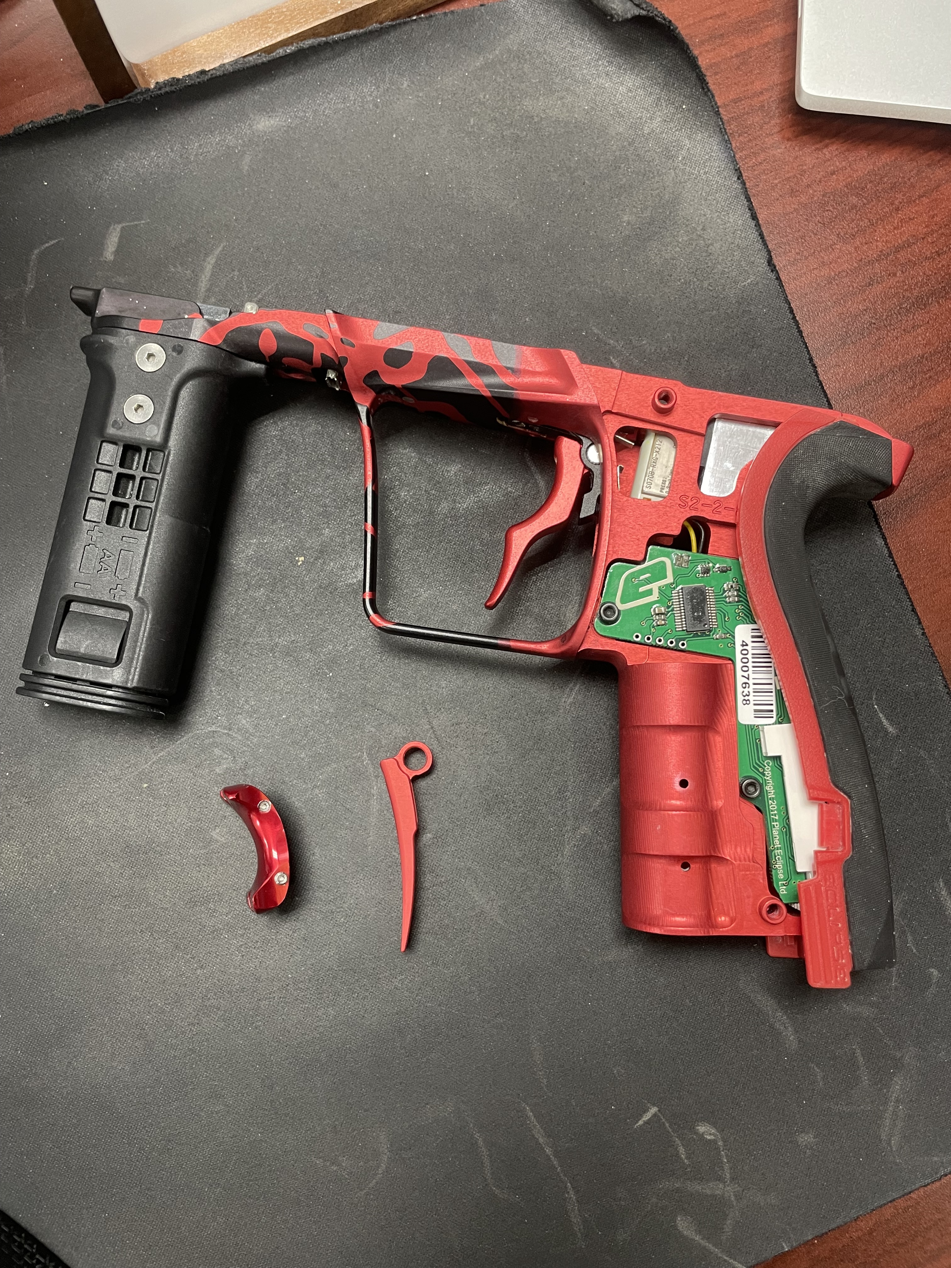 CS2 w/ Mech Frame - mcarterbrown.com - Best Paintball Forum on the Internet